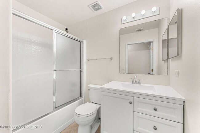 Building Photo - 2390 Savannah Blvd