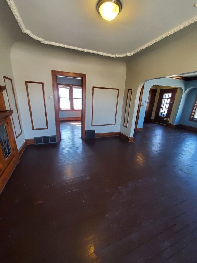 Building Photo - 2878-2880 N 57th St. (Duplex)