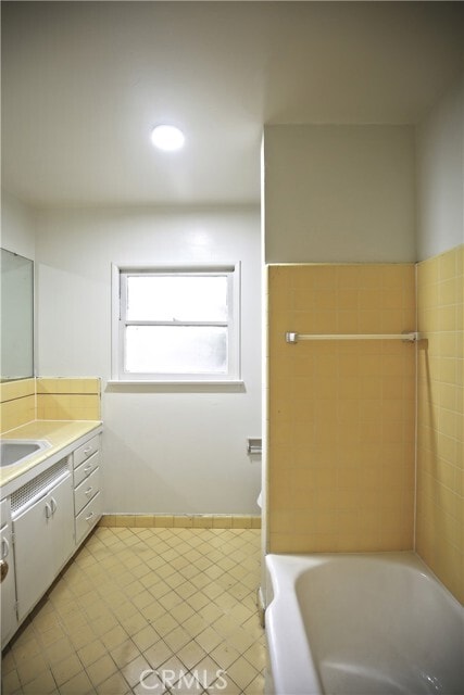 Building Photo - 219 Monterey Rd