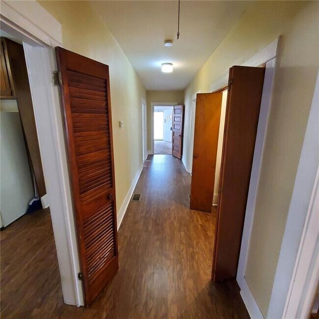 Building Photo - 7025 Rico Rd