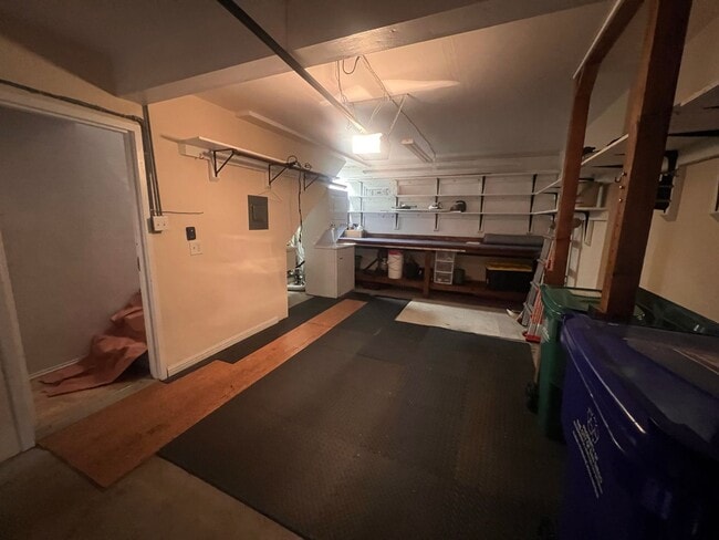 Building Photo - 1BR/1BA CONDO with GARAGE and PARKING in SAN DIEGO available NOW!