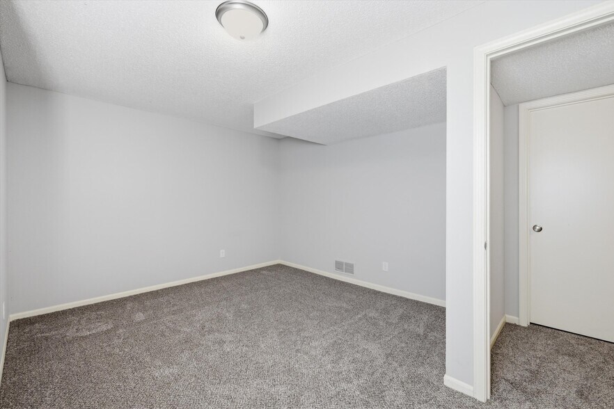 Lower level 3rd bedroom - 13751 West 62nd Street