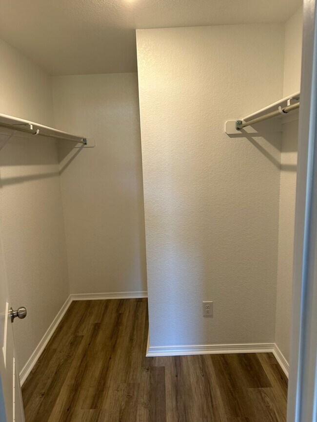 Building Photo - NEW Three Bedroom | Two Bath Home in Stage...