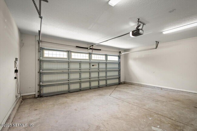 Building Photo - 8207 Highfield Ave