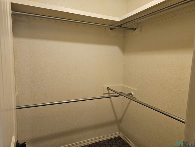 Building Photo - 141 Townsgate Plaza