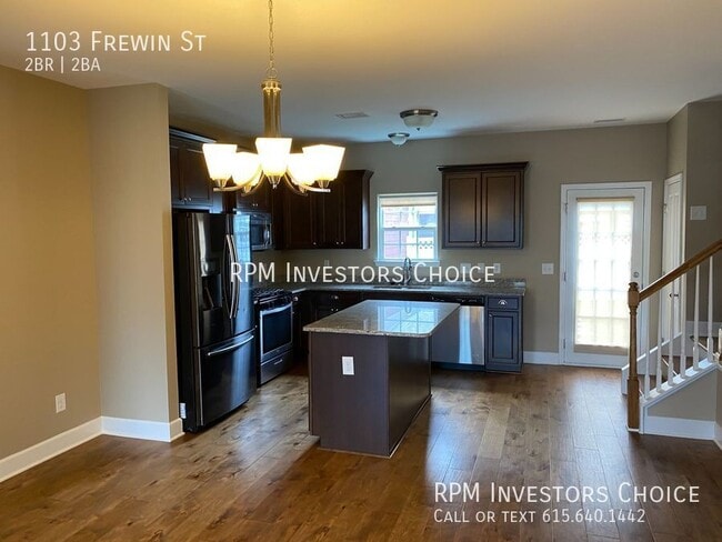 Building Photo - 1103 Frewin St