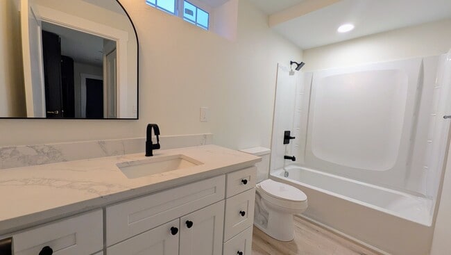 Building Photo - 4310 Grant St