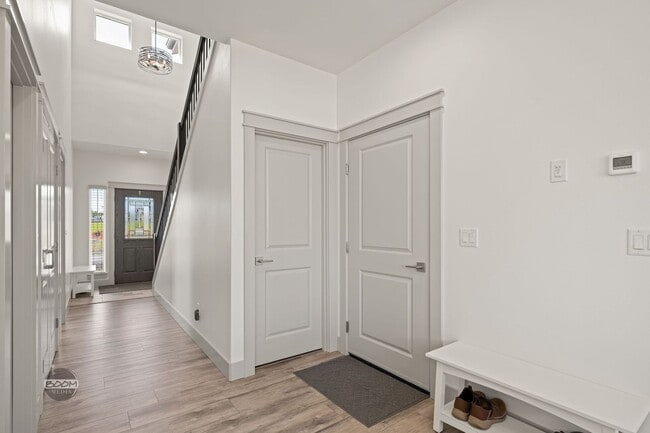 Building Photo - Premium 4BR Rental in The Ranch | Stunning Mountain Views | Easy Community Location | Automatic G...