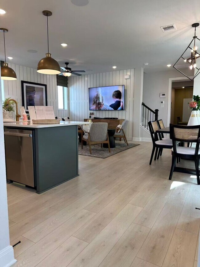 Building Photo - A brand-new home !