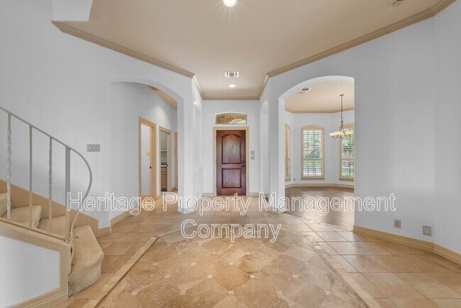 Building Photo - 131 Westcourt Ln