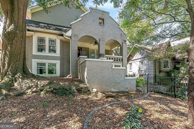 Building Photo - 1282 Monroe Dr NE