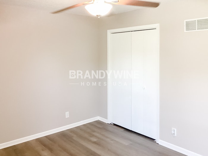 Building Photo - 18619 Woodruff St