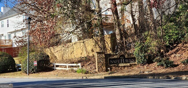 Building Photo - 3825 Jackson Shoals Ct SW