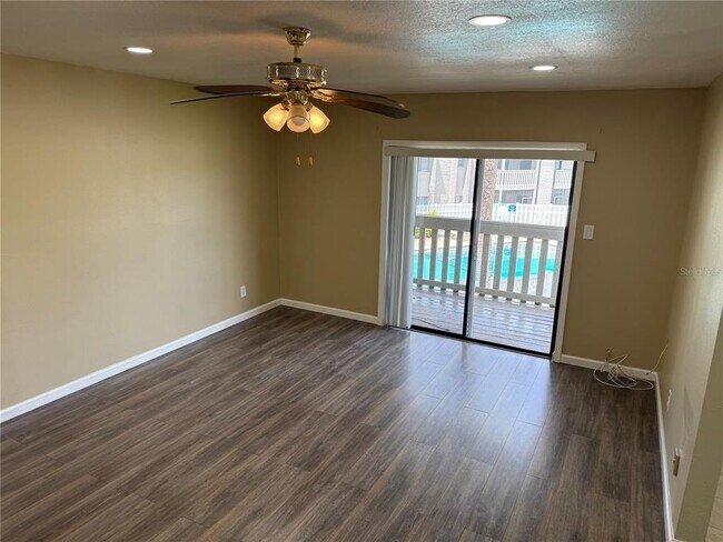 Building Photo - 129 Springwood Cir