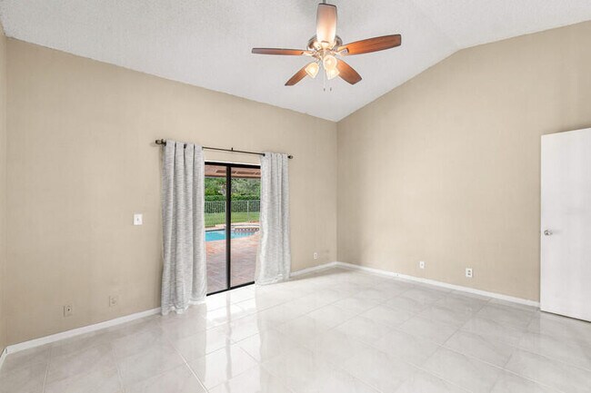 Building Photo - 21011 Windemere Ln