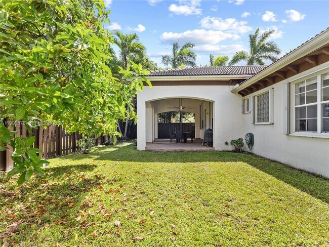 Building Photo - 11339 NW 71st St