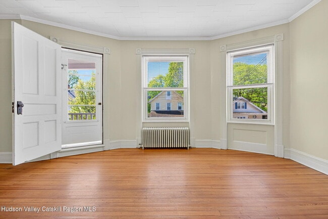 Building Photo - 21 Ulster Ave