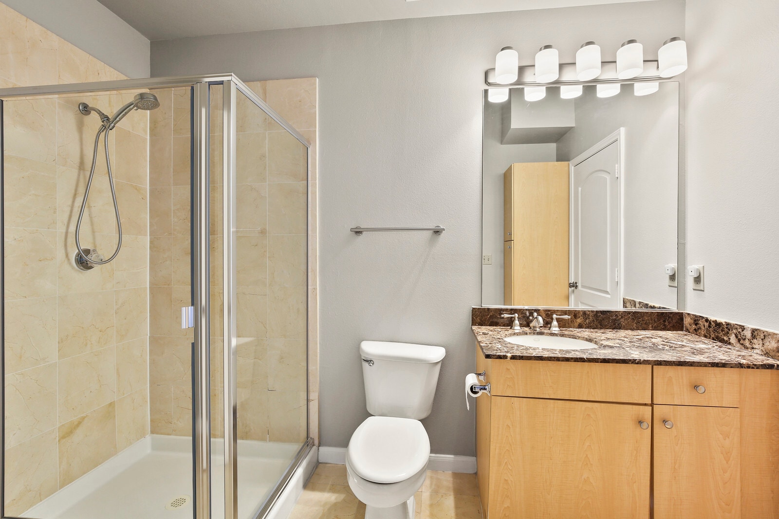 Building Photo - 3225 Turtle Creek Blvd