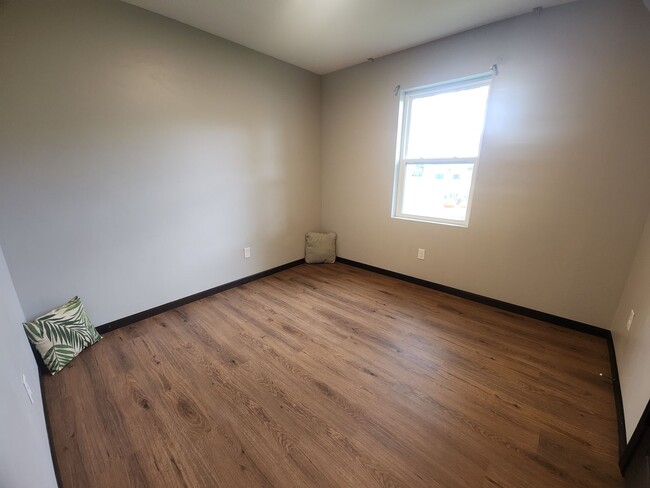 Building Photo - Newly Built 3BR/2BA Home in Oshkosh, WI