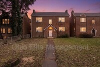 Building Photo - 987 Lilley Ave