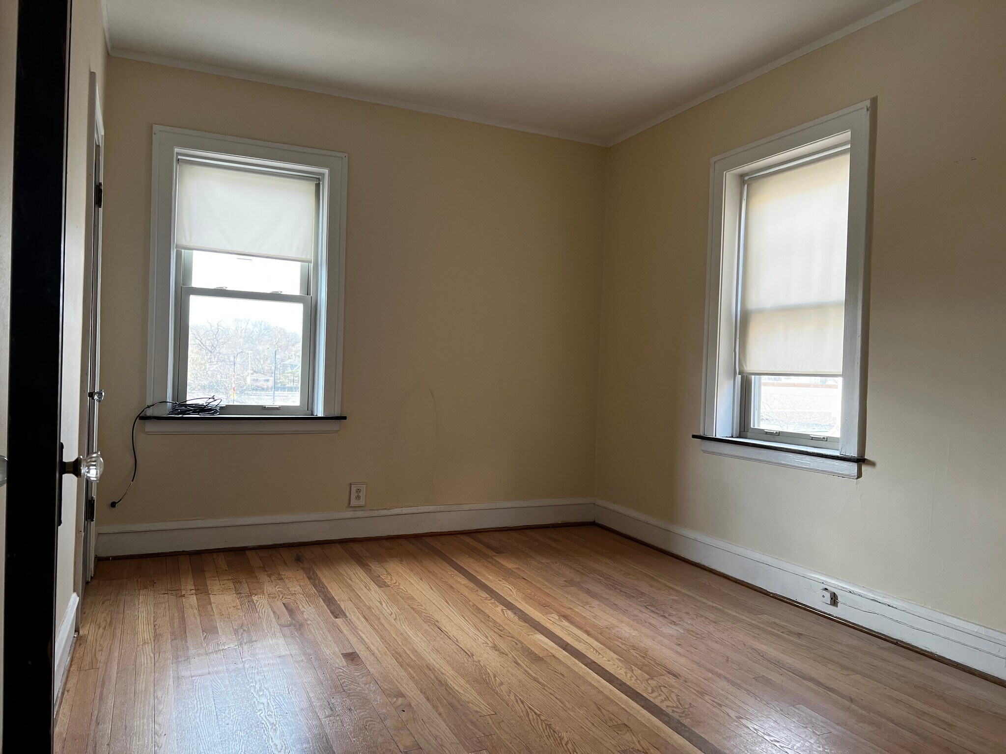 Bedroom - 9434 S Justine St