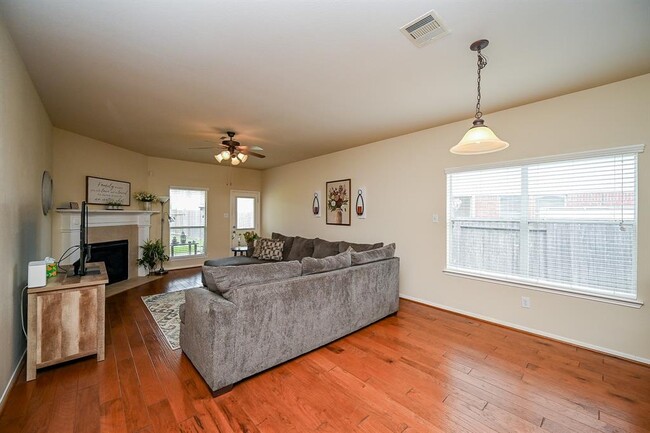 Building Photo - 21622 Crest Peak Way