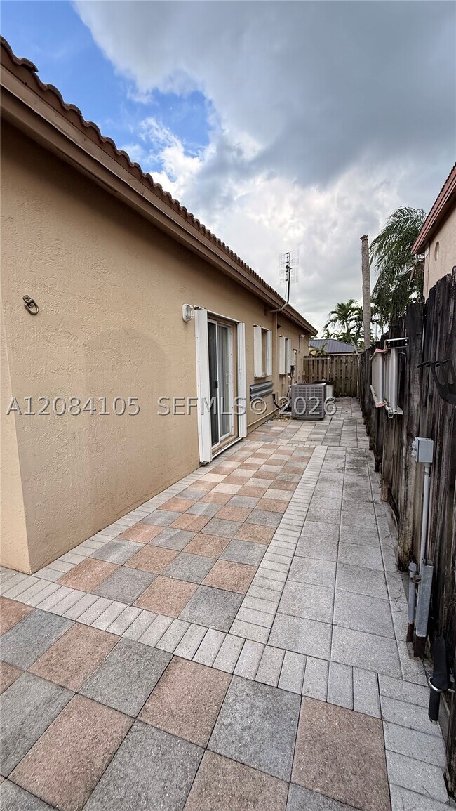 Building Photo - 15457 SW 150th St
