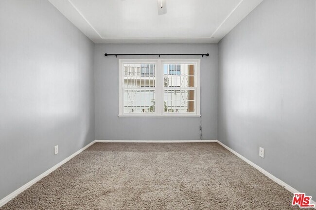 Building Photo - 1255 S Crescent Heights Blvd