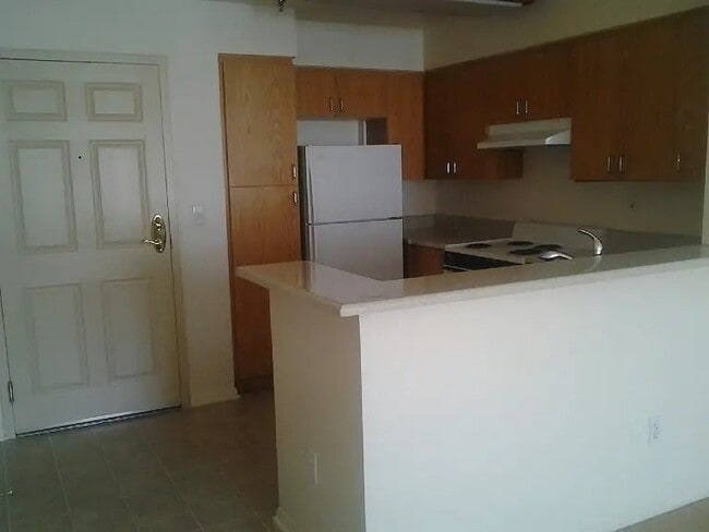 Building Photo - 7061 Walker St