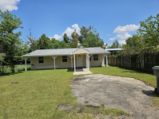 Building Photo - 906 Virginia Ave
