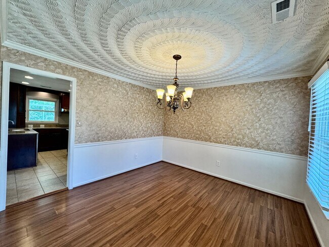Building Photo - 2309 Cornstalk Ct
