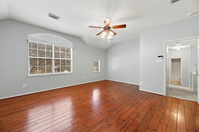 Building Photo - 16127 Spur Canyon Ct