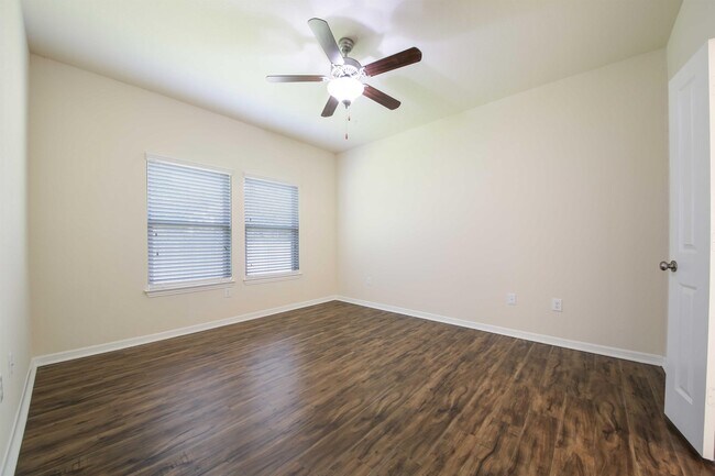 Building Photo - 14002 Madrigal Ln