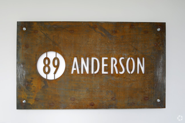 Interior Photo - 89 Anderson