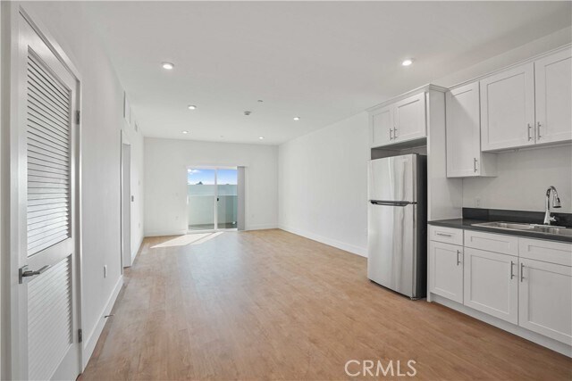 Building Photo - 8750 Sepulveda Blvd