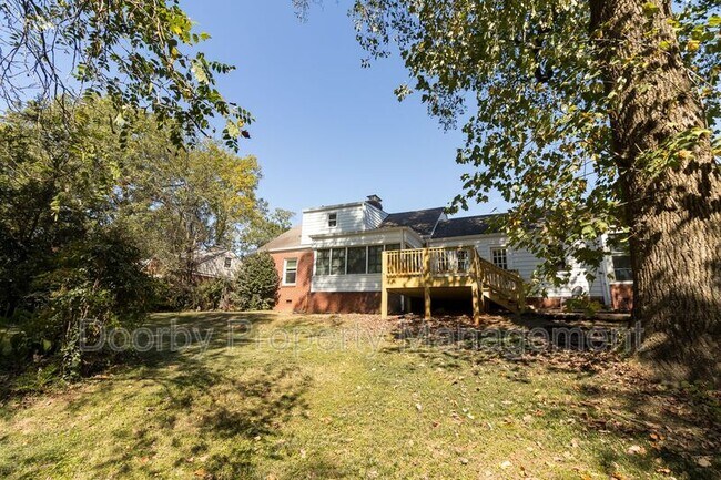 Building Photo - 408 Frazier Dr