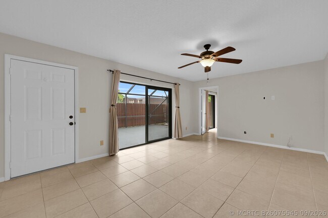 Building Photo - 5857 SE Windsong Ln