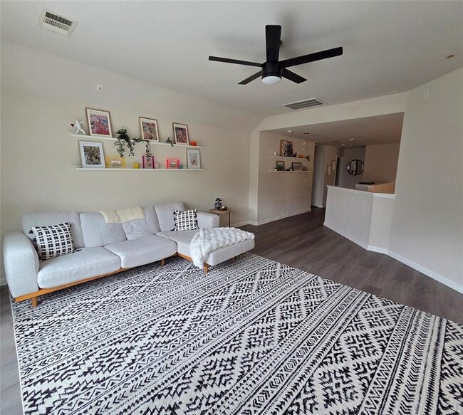 Building Photo - 8208 Endeavor Cir