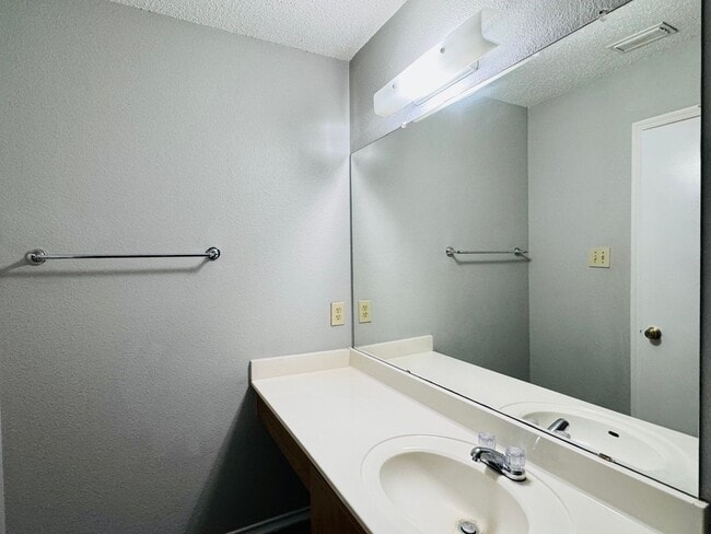 Building Photo - Welcome Home New Fridge, New Stove!