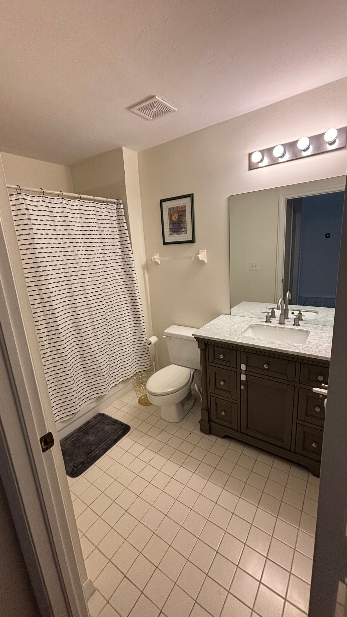 Building Photo - 9850 Costa Mesa Ln