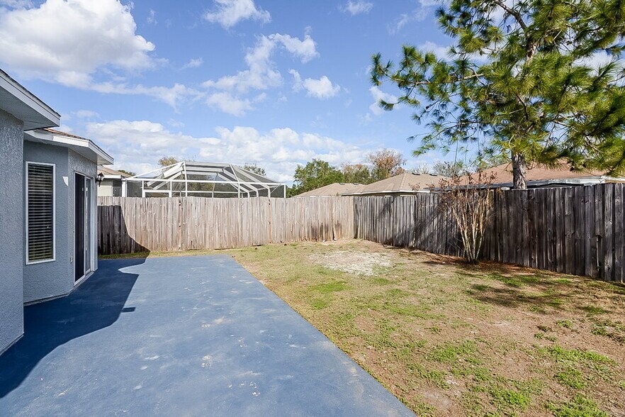 Building Photo - 1533 Marsh Wood Dr