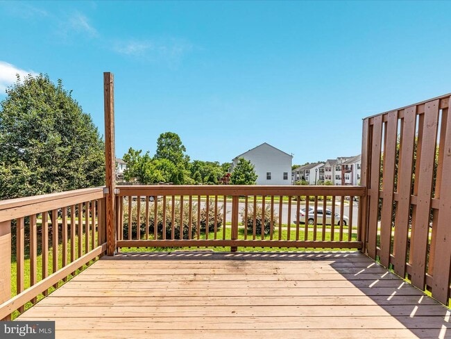 Building Photo - 111 Lighthouse Ln
