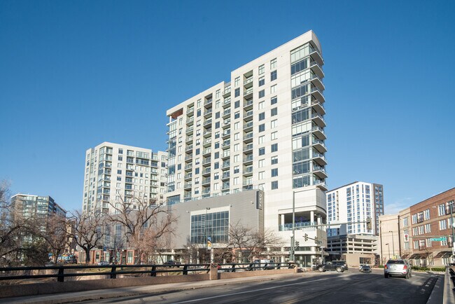 Building Photo - 909 Bannock St