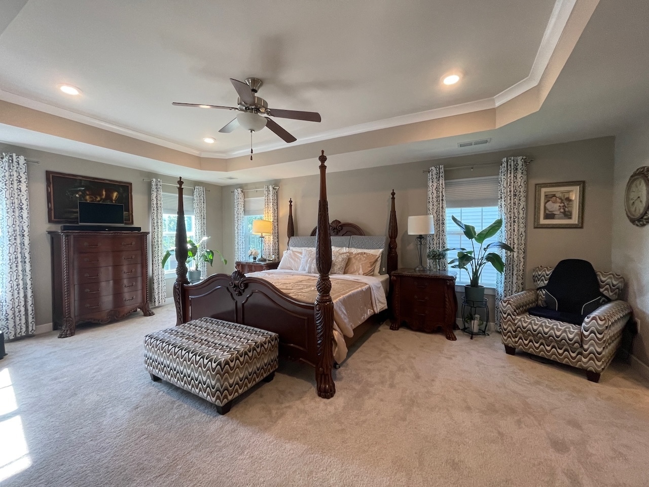 Luxurious Primary Suite - 3007 Sun Valley Dr