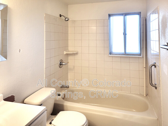 Building Photo - 1237 Chiricahua Dr