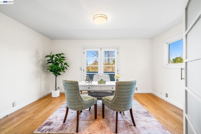 Building Photo - 4262 Tamur Ct