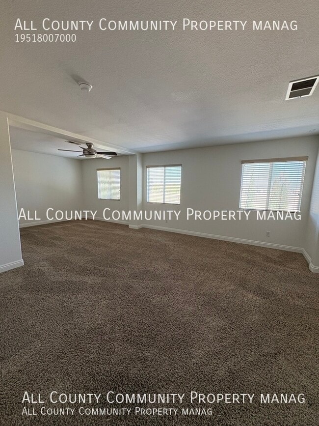 Building Photo - 26836 Hanford St