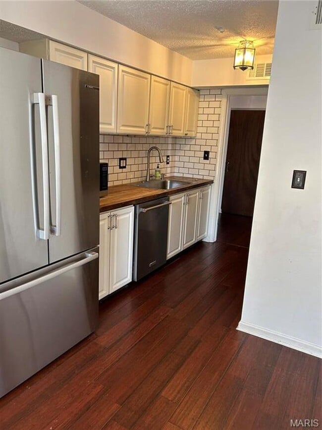 Building Photo - 14471 Bantry Ln