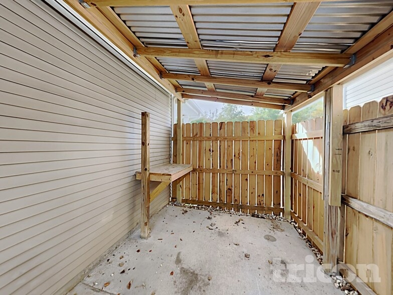 Building Photo - 4818 Samuel Richard St