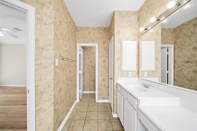 Building Photo - 3106 Rainbow Ct